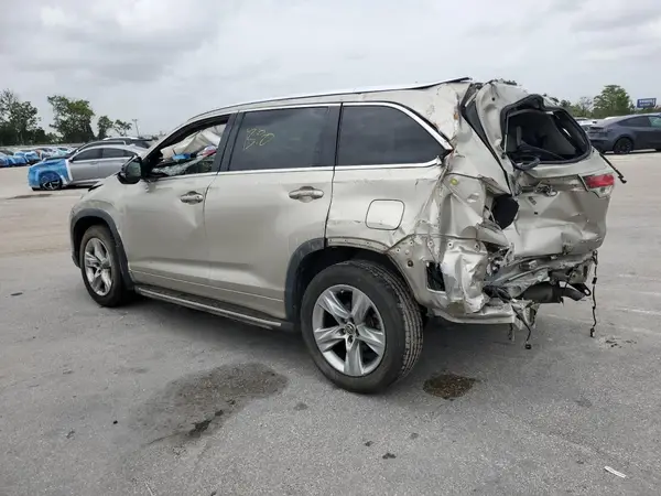 5TDDKRFH4GS232962 2016 TOYOTA HIGHLANDER - Image 2