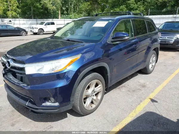 5TDDKRFH4GS243220 2016 TOYOTA HIGHLANDER - Image 2