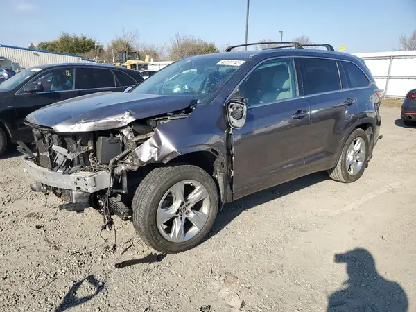 5TDDKRFH4GS256713 2016 TOYOTA HIGHLANDER - Image 1