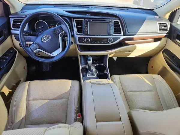 5TDDKRFH4GS259076 2016 TOYOTA HIGHLANDER - Image 8