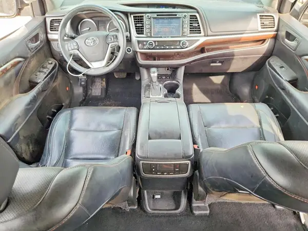 5TDDKRFH4GS259675 2016 TOYOTA HIGHLANDER - Image 8