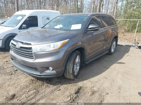 5TDDKRFH4GS264813 2016 TOYOTA HIGHLANDER - Image 2