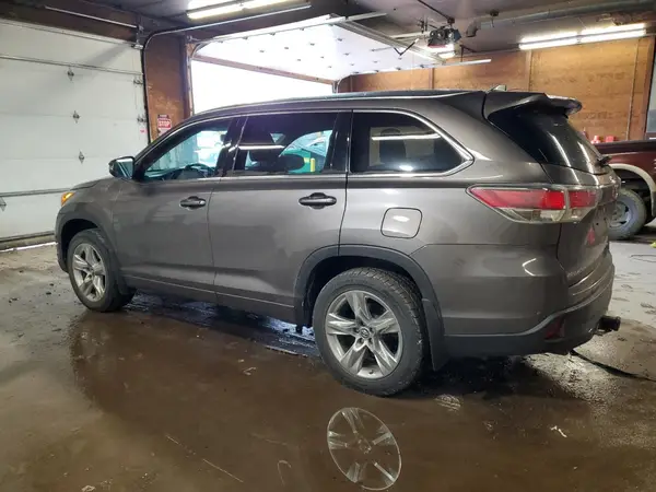5TDDKRFH4GS269400 2016 TOYOTA HIGHLANDER - Image 2