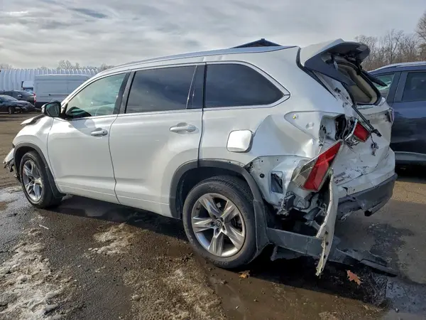 5TDDKRFH4GS278260 2016 TOYOTA HIGHLANDER - Image 2