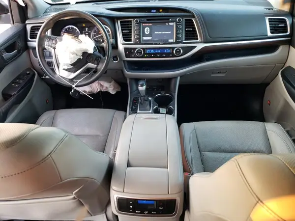 5TDDKRFH4GS284964 2016 TOYOTA HIGHLANDER - Image 8