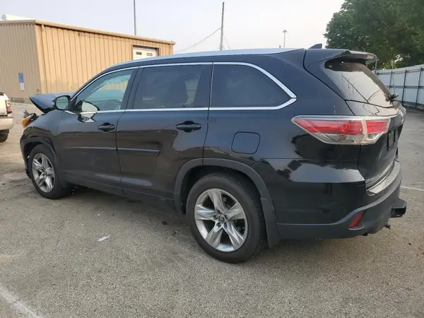 5TDDKRFH4GS302475 2016 TOYOTA HIGHLANDER - Image 2