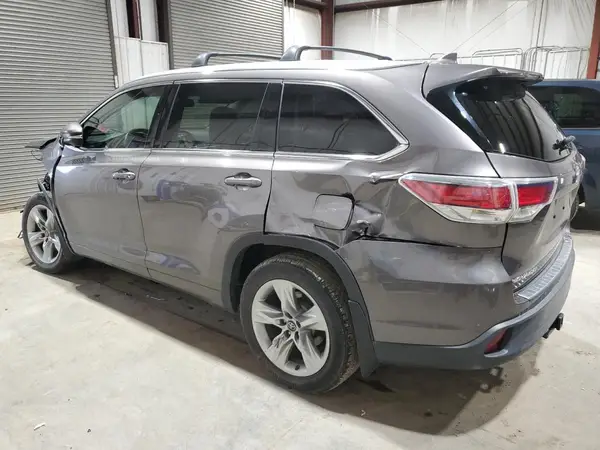 5TDDKRFH4GS302671 2016 TOYOTA HIGHLANDER - Image 2
