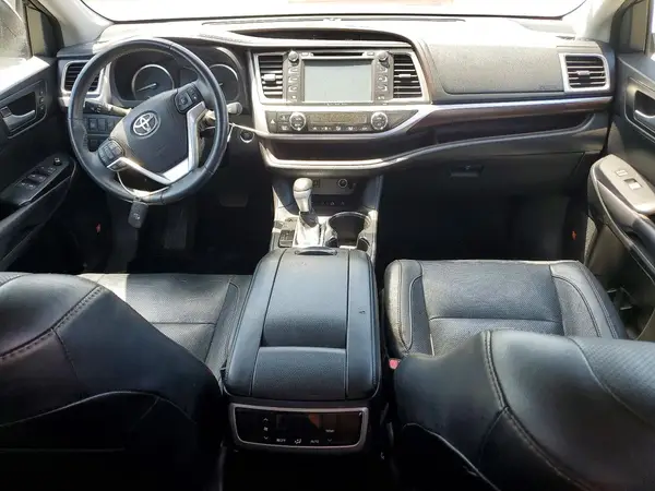 5TDDKRFH4GS306333 2016 TOYOTA HIGHLANDER - Image 8