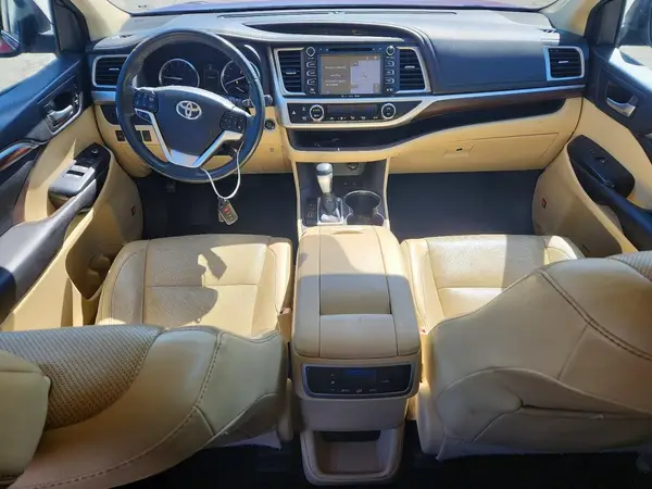 5TDDKRFH4GS307790 2016 TOYOTA HIGHLANDER - Image 8