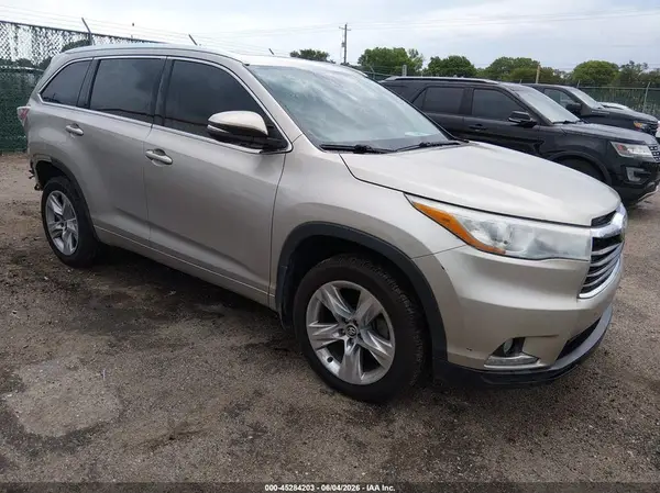 5TDDKRFH4GS337677 2016 TOYOTA HIGHLANDER - Image 1