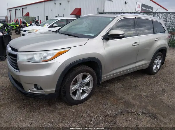 5TDDKRFH4GS337677 2016 TOYOTA HIGHLANDER - Image 2