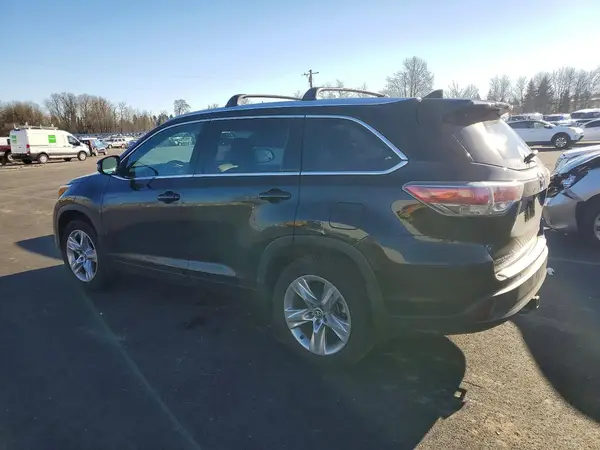 5TDDKRFH4GS340756 2016 TOYOTA HIGHLANDER - Image 2
