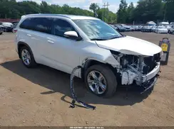 5TDDKRFH4GS341521 2016 TOYOTA HIGHLANDER
