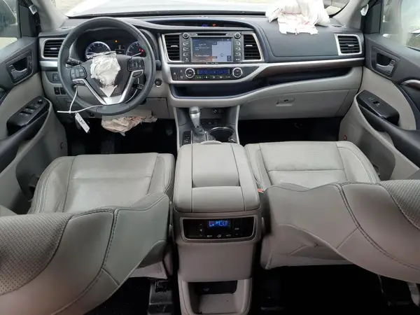 5TDDKRFH4GS348825 2016 TOYOTA HIGHLANDER - Image 8