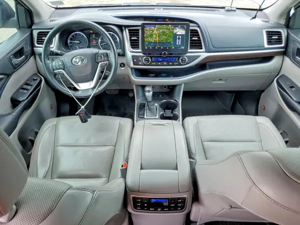 5TDDKRFH5GS231464 2016 TOYOTA HIGHLANDER - Image 8