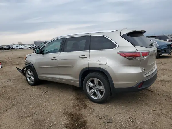 5TDDKRFH5GS239807 2016 TOYOTA HIGHLANDER - Image 2