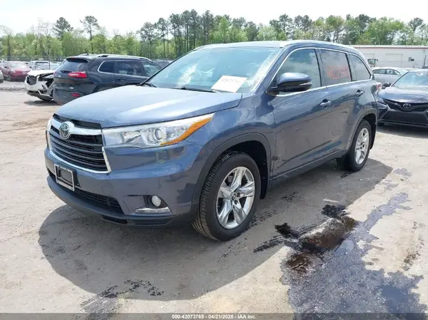 5TDDKRFH5GS244277 2016 TOYOTA HIGHLANDER - Image 2