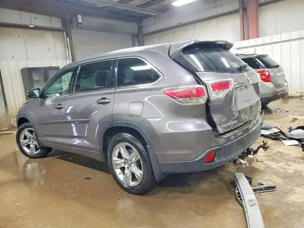 5TDDKRFH5GS248832 2016 TOYOTA HIGHLANDER - Image 2