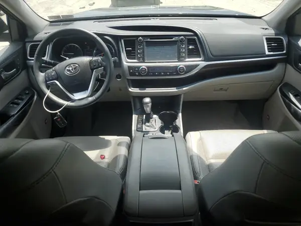 5TDDKRFH5GS251343 2016 TOYOTA HIGHLANDER - Image 8