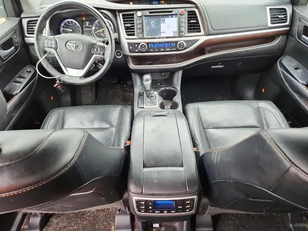 5TDDKRFH5GS253190 2016 TOYOTA HIGHLANDER - Image 8