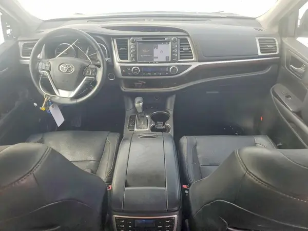 5TDDKRFH5GS257479 2016 TOYOTA HIGHLANDER - Image 8