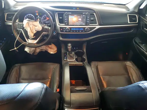 5TDDKRFH5GS273360 2016 TOYOTA HIGHLANDER - Image 8