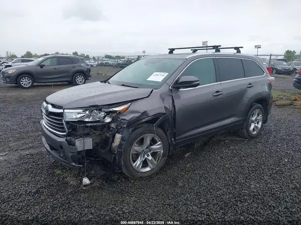 5TDDKRFH5GS296010 2016 TOYOTA HIGHLANDER - Image 2
