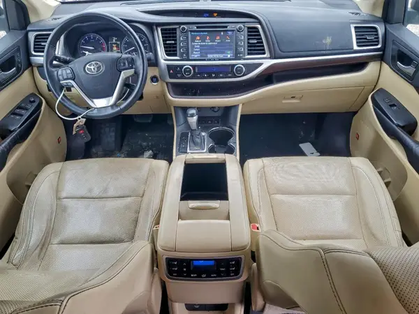 5TDDKRFH5GS296749 2016 TOYOTA HIGHLANDER - Image 8