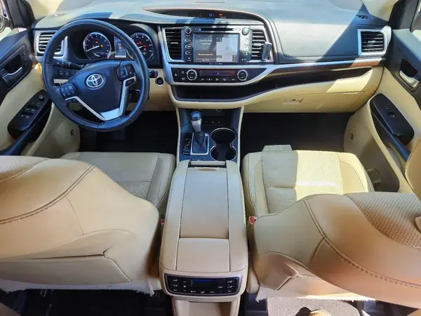 5TDDKRFH5GS318118 2016 TOYOTA HIGHLANDER - Image 8