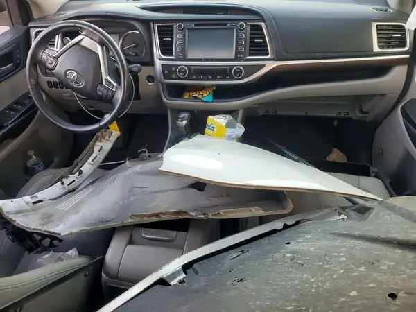 5TDDKRFH5GS320807 2016 TOYOTA HIGHLANDER - Image 8