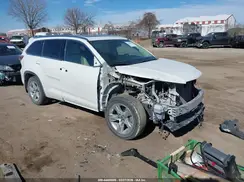 5TDDKRFH5GS325750 2016 TOYOTA HIGHLANDER