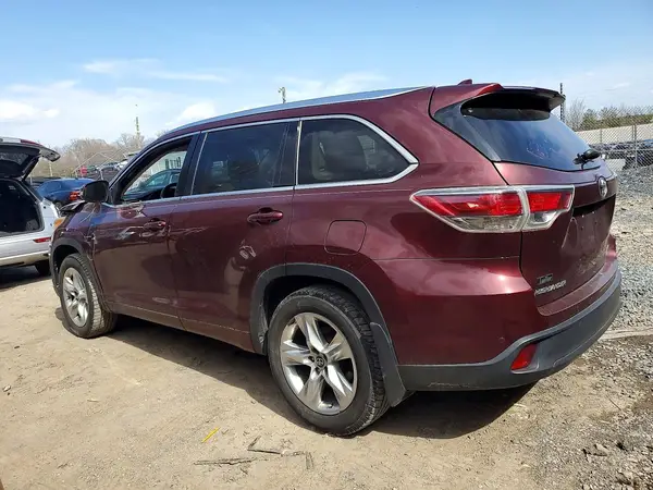 5TDDKRFH5GS339969 2016 TOYOTA HIGHLANDER - Image 2