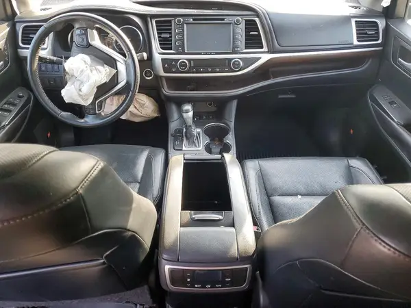 5TDDKRFH5GS344217 2016 TOYOTA HIGHLANDER - Image 8