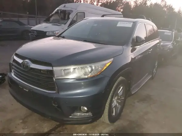 5TDDKRFH6GS228900 2016 TOYOTA HIGHLANDER - Image 2