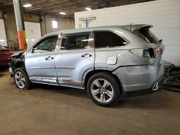 5TDDKRFH6GS250797 2016 TOYOTA HIGHLANDER - Image 2