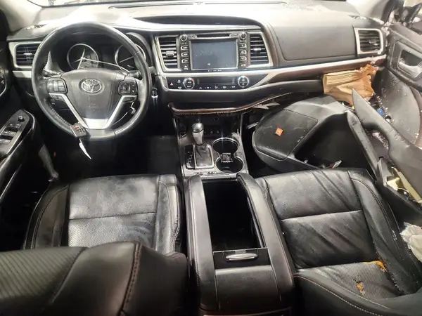 5TDDKRFH6GS311078 2016 TOYOTA HIGHLANDER - Image 8