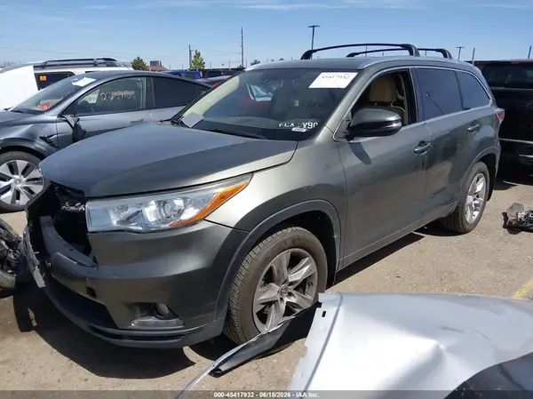 5TDDKRFH6GS330326 2016 TOYOTA HIGHLANDER - Image 2