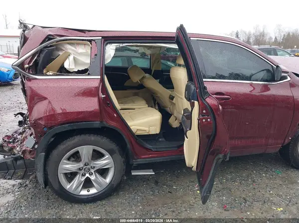 5TDDKRFH6GS340502 2016 TOYOTA HIGHLANDER - Image 8