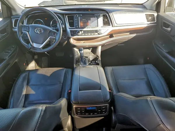 5TDDKRFH6GS342394 2016 TOYOTA HIGHLANDER - Image 8