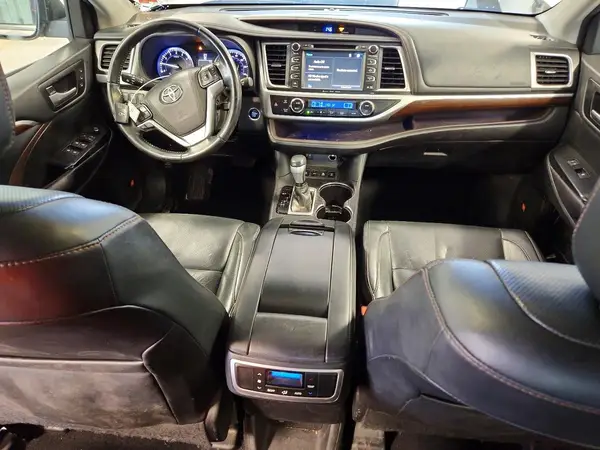 5TDDKRFH6GS354853 2016 TOYOTA HIGHLANDER - Image 8