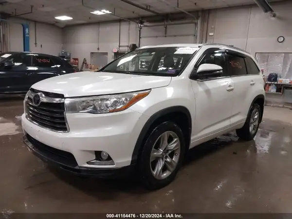 5TDDKRFH7GS233362 2016 TOYOTA HIGHLANDER - Image 2