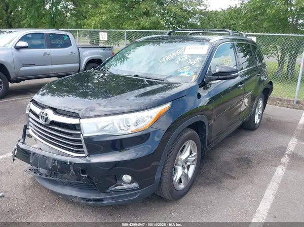 5TDDKRFH7GS234009 2016 TOYOTA HIGHLANDER - Image 2
