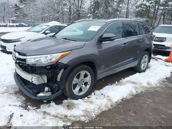 5TDDKRFH7GS245480 2016 TOYOTA HIGHLANDER - Image 2