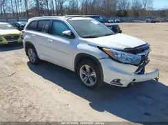 5TDDKRFH7GS248086 2016 TOYOTA HIGHLANDER