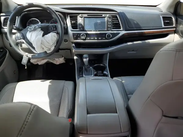 5TDDKRFH7GS253949 2016 TOYOTA HIGHLANDER - Image 8