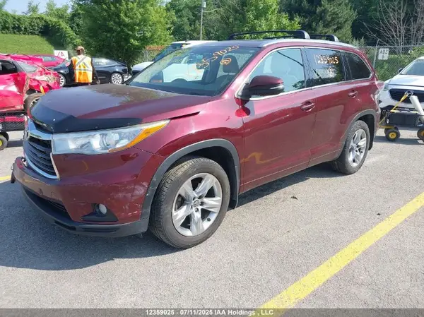 5TDDKRFH7GS325135 2016 TOYOTA HIGHLANDER - Image 2
