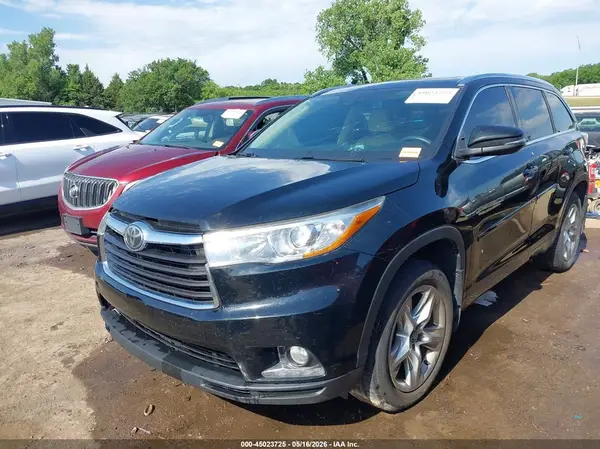 5TDDKRFH7GS328763 2016 TOYOTA HIGHLANDER - Image 2