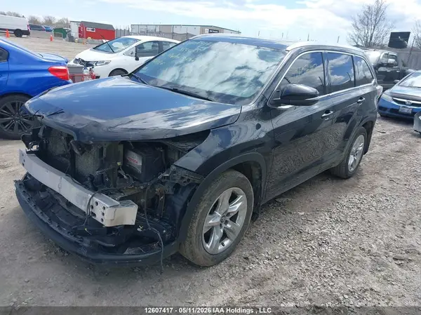 5TDDKRFH7GS332425 2016 TOYOTA HIGHLANDER - Image 2