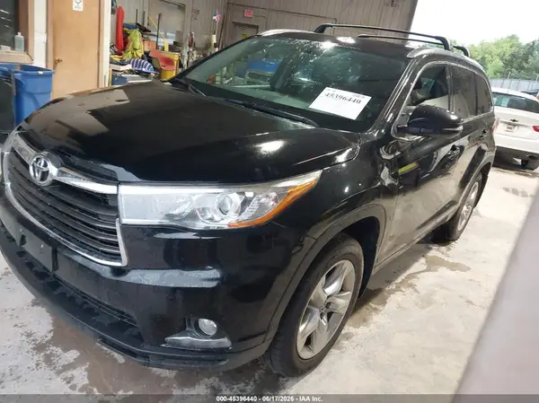 5TDDKRFH7GS352321 2016 TOYOTA HIGHLANDER - Image 2