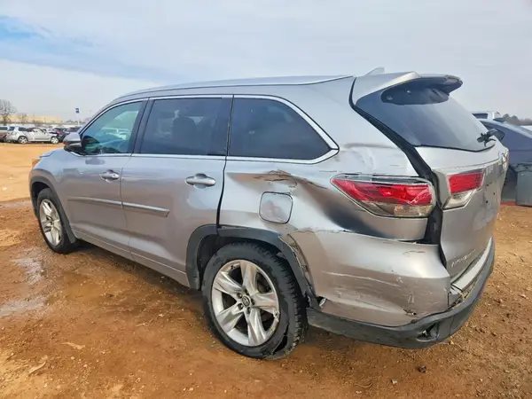 5TDDKRFH7GS356109 2016 TOYOTA HIGHLANDER - Image 2